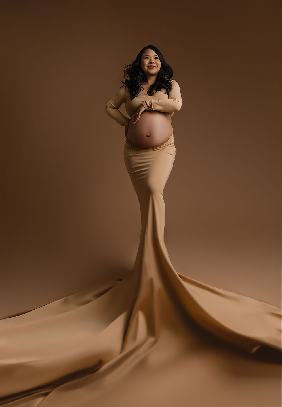 Luxury maternity photography session in Winter Garden Florida