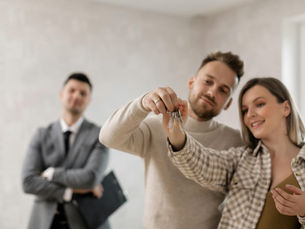 Why Luxury Real Estate Deals Take Too Long—and How AI and Digital Closings Are Fixing the Problem