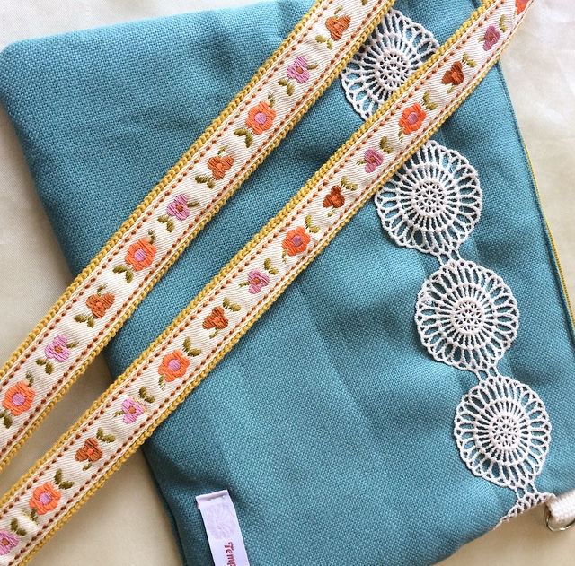 サムネイル： Sapphire pouch bag + strap
