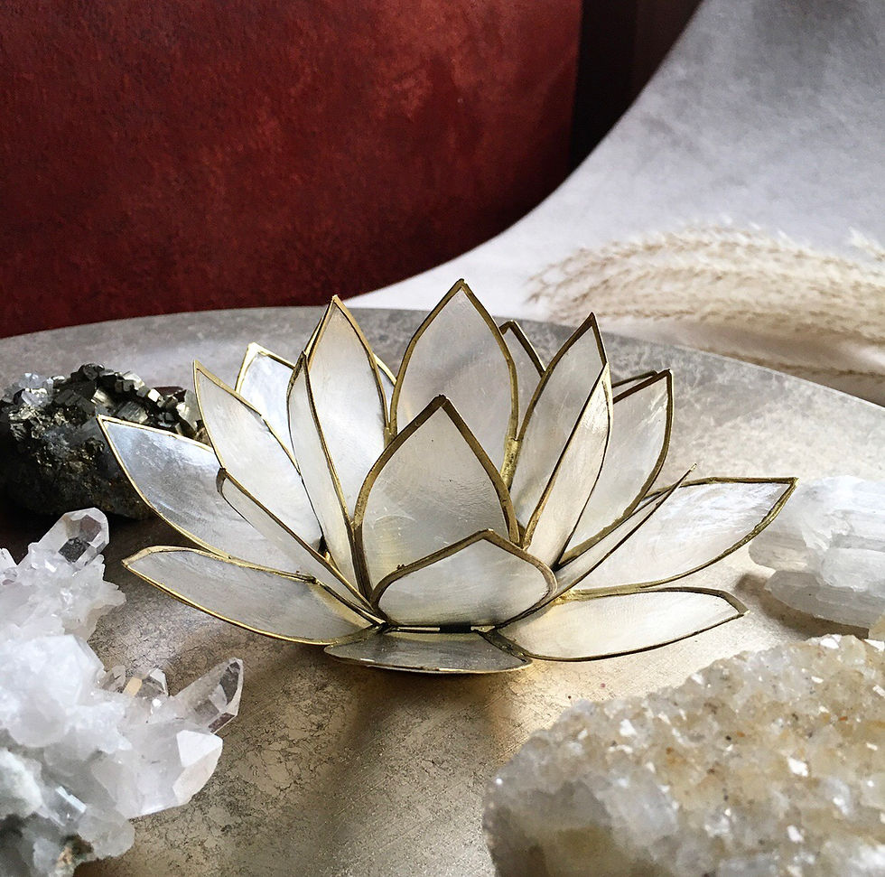 Miniatura: Lotus Candlelight in white/gold
