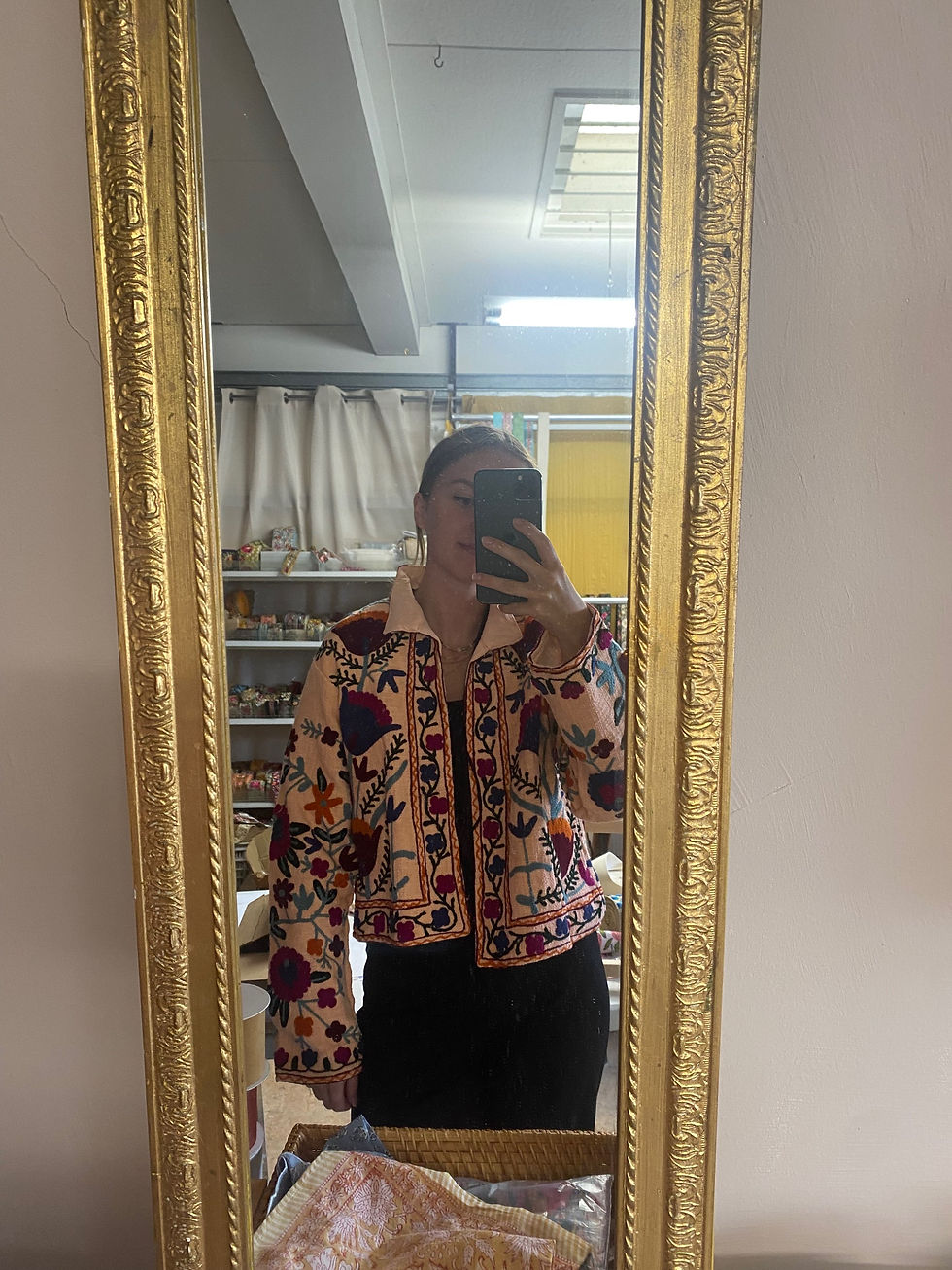 Thumbnail: Suzani Jacket Pink 