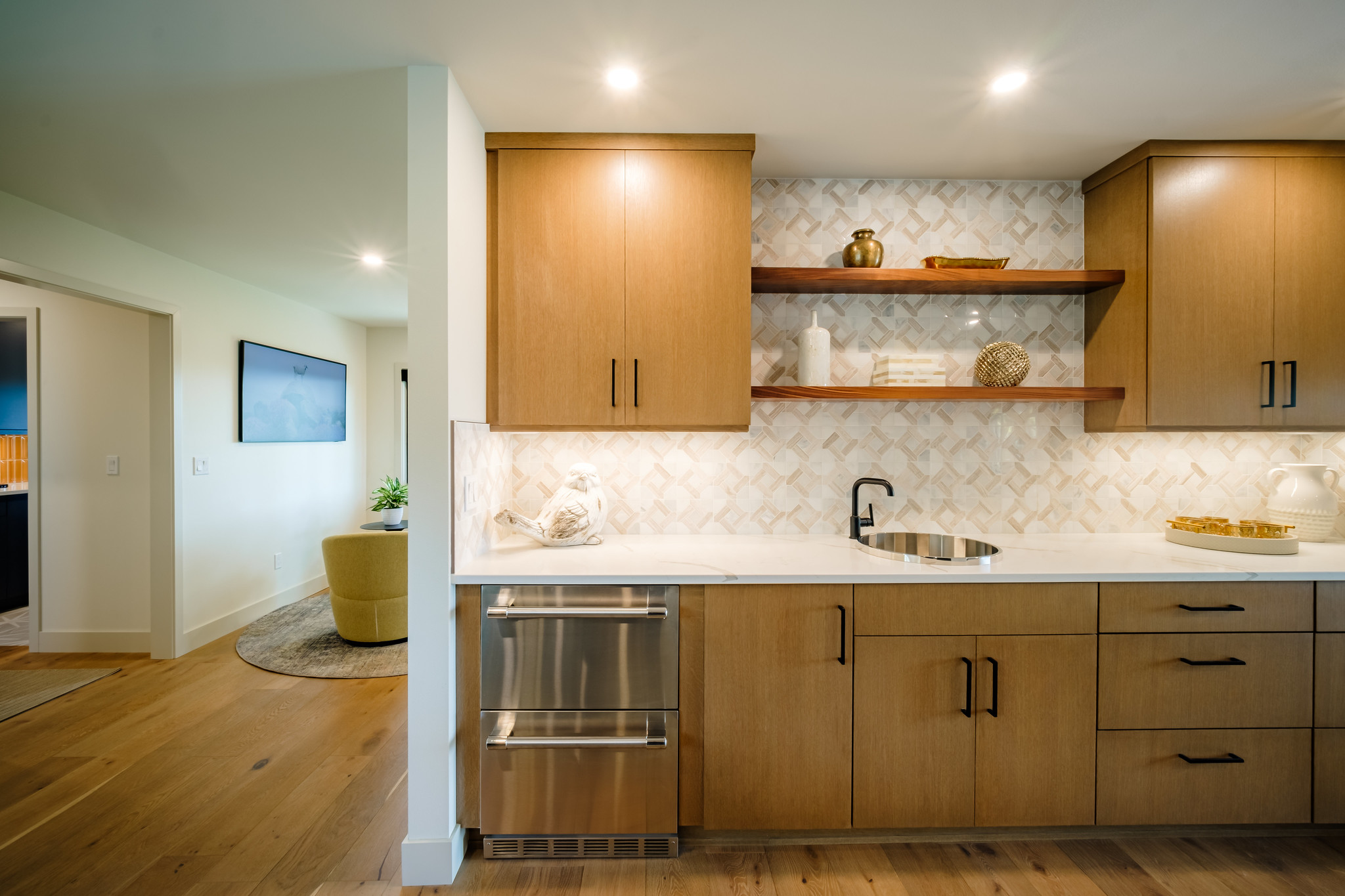 Expert kitchen appliance selection and installation in Cypress, TX. Artosa IDC manages your remodel from spec to install. Request a remodeling quote today!