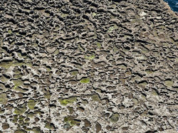 Rocks at the Wormhole_800x600