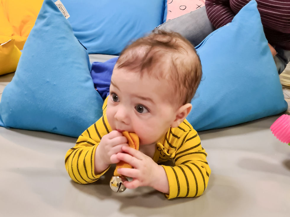 תרגול בטן לתינוק