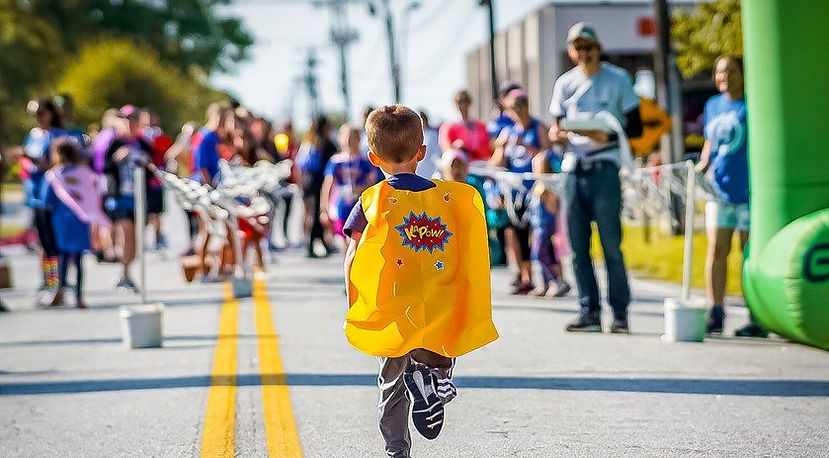 superhero kid_edited.jpg