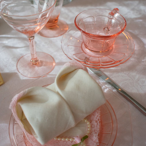 lucid ladybug's vintage valentine tablescape.