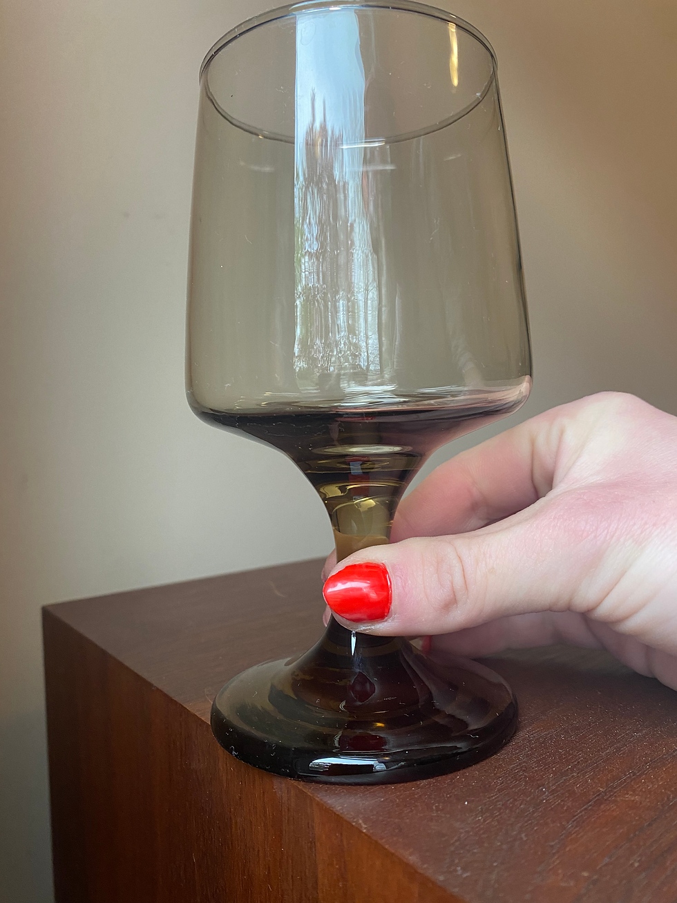 Libbey Tawny Black/Brown Wine Glasses
