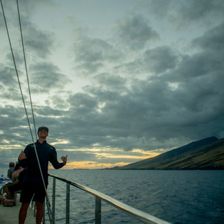 sunset dinner cruise maui hawaii trilogy 2