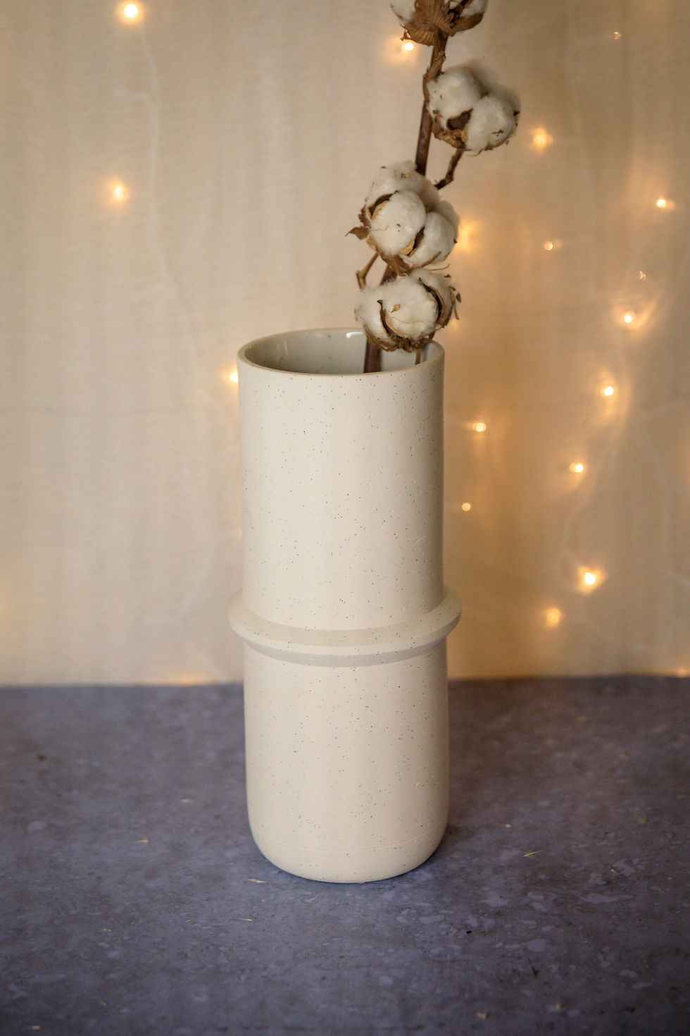 Thumbnail: Zaha Vase
