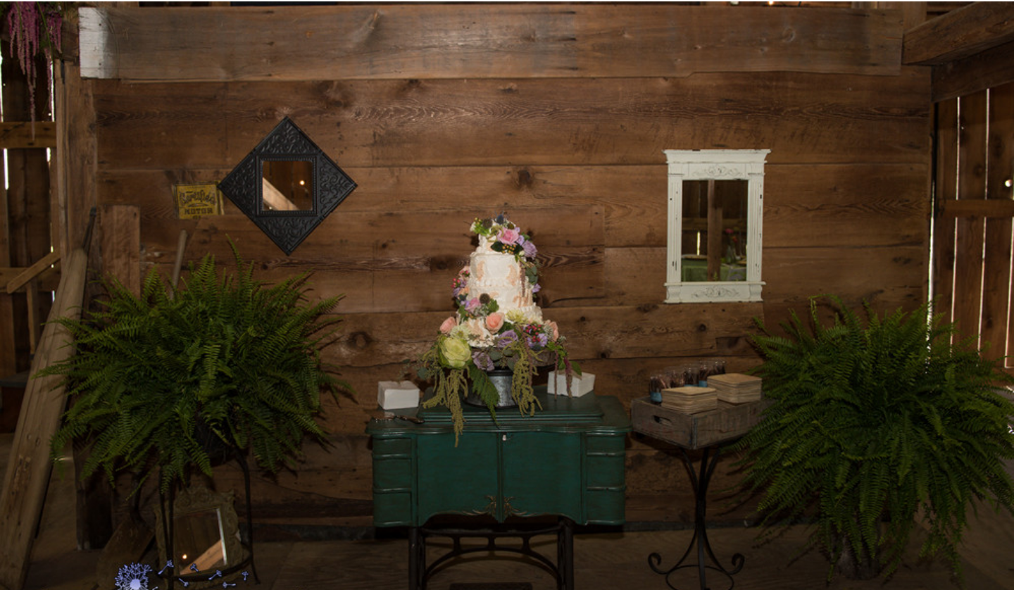 2016-09-03 CAKE DISPLAY