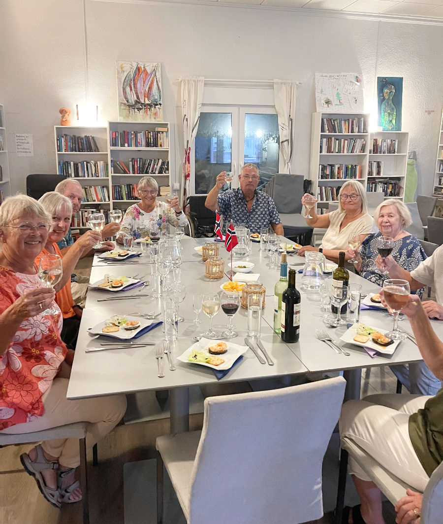 Flere bilder - klikk/trykk på bildet.