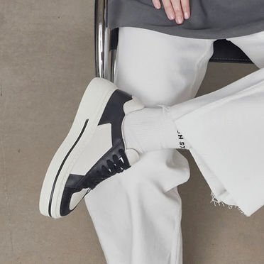 CPH181_leather_mix_black_cream_beige_3-1_edited.jpg