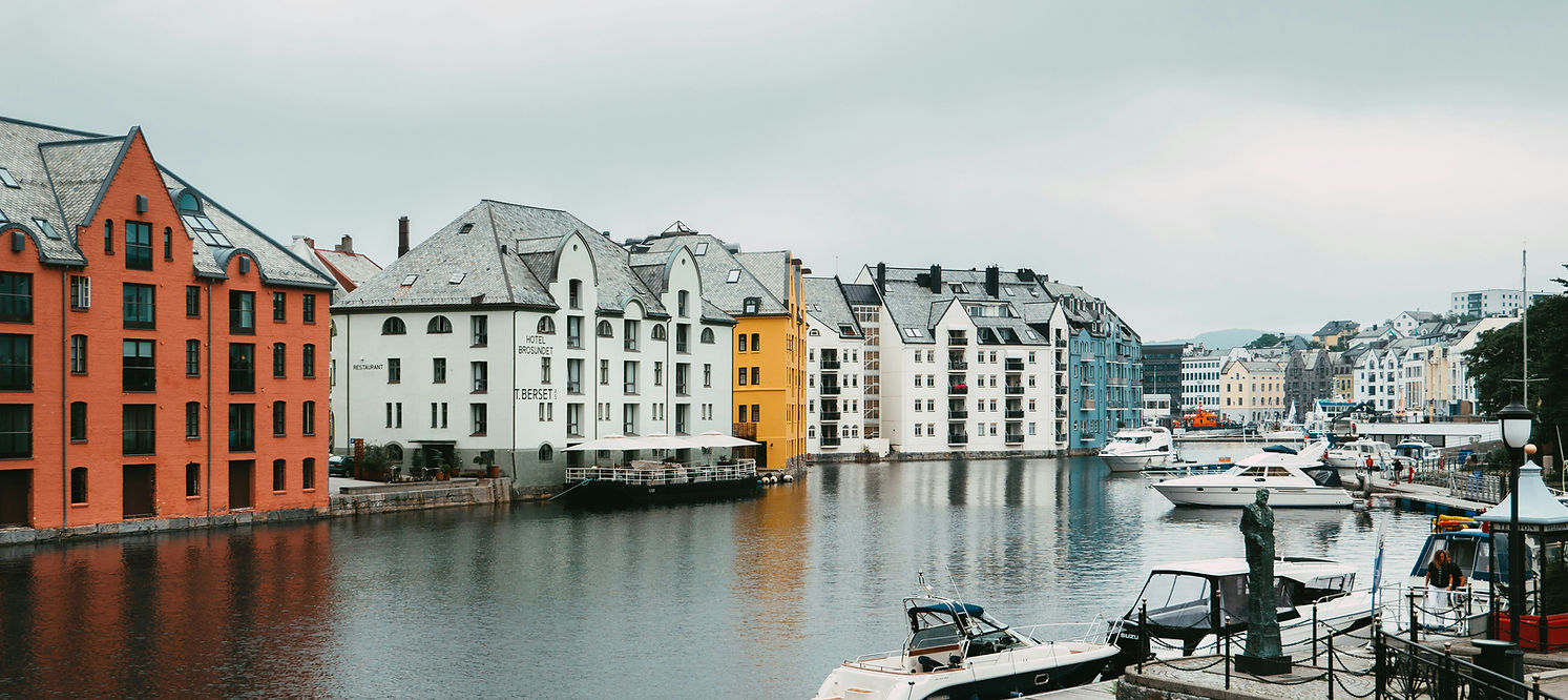 jarand-k-lokeland-DunlJUQIvfQ-unsplash 2.JPG