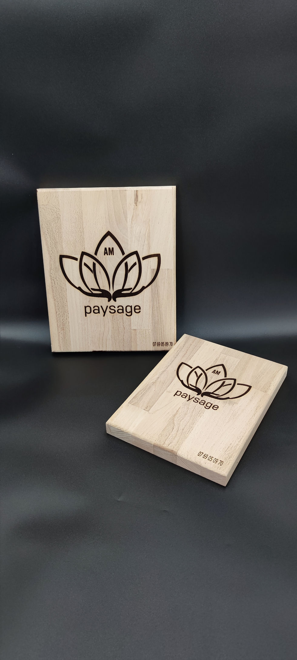 PLANCHE A DECOUPER PERSONNALISEE EN HETRE