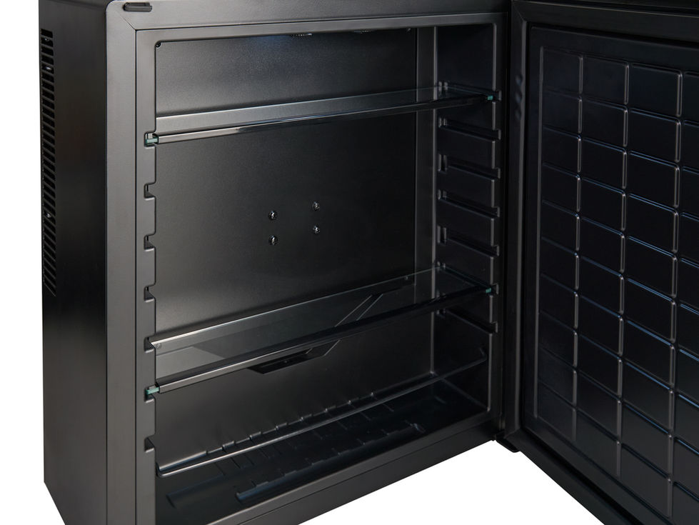 Corby_18L Wall Mounted_Minibar_Detail 2