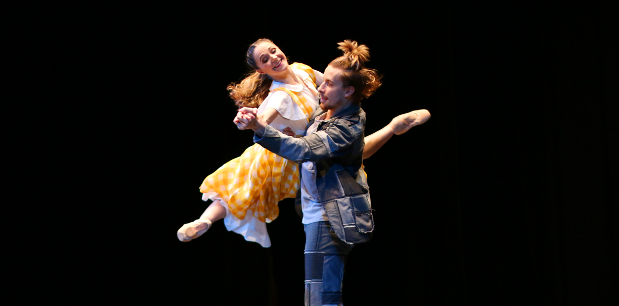 Ballet In A Box
