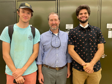 Yeatman Prize Awarded to Angus and George