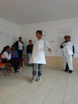 598761_256861261116763_254957890_n