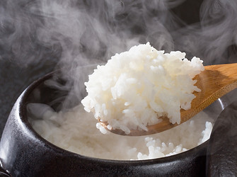 炊き立てのご飯