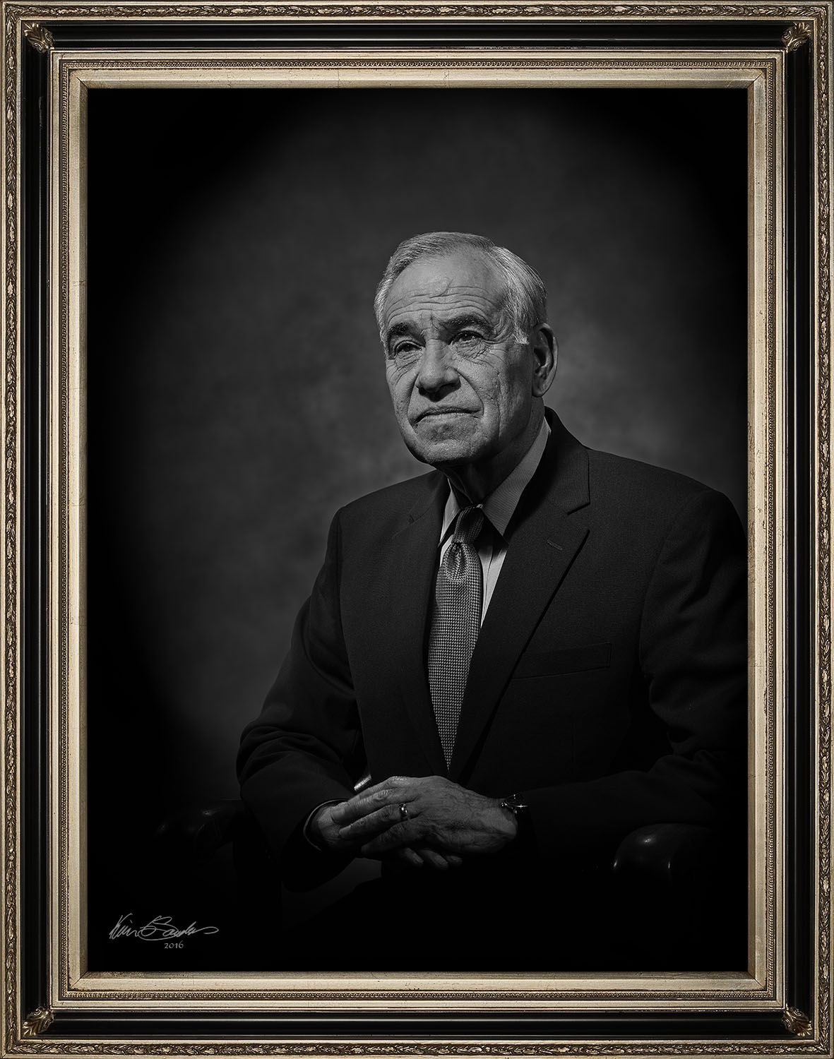 SIGNATURE PORTRAITS United States KGS Studios