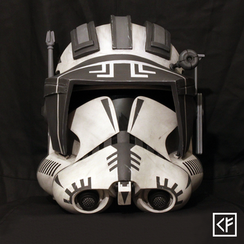 Casco clone trooper: Comandante Cody imperial