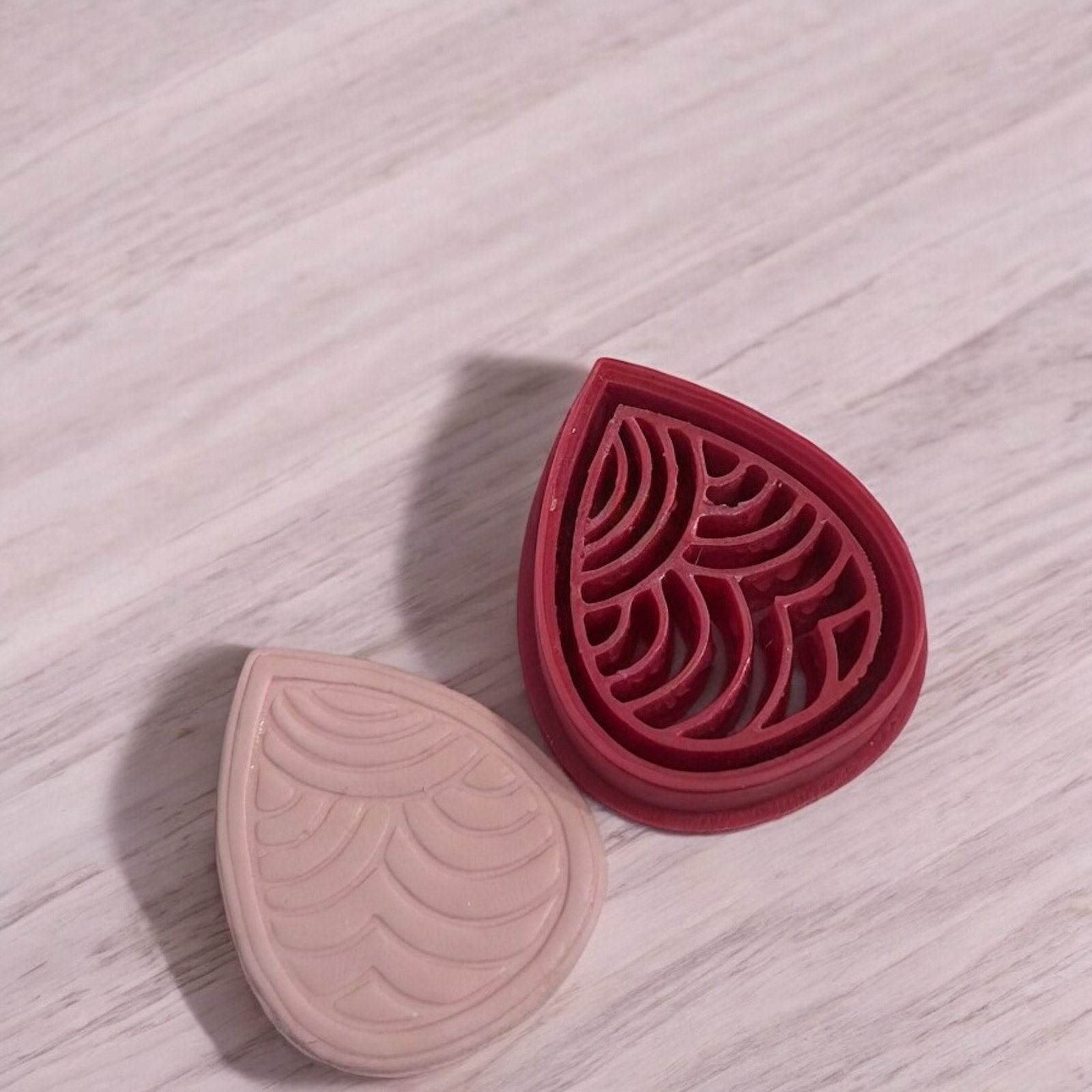 Art Deco Drop Clay Cutter