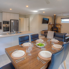 dining in our cherry cottages