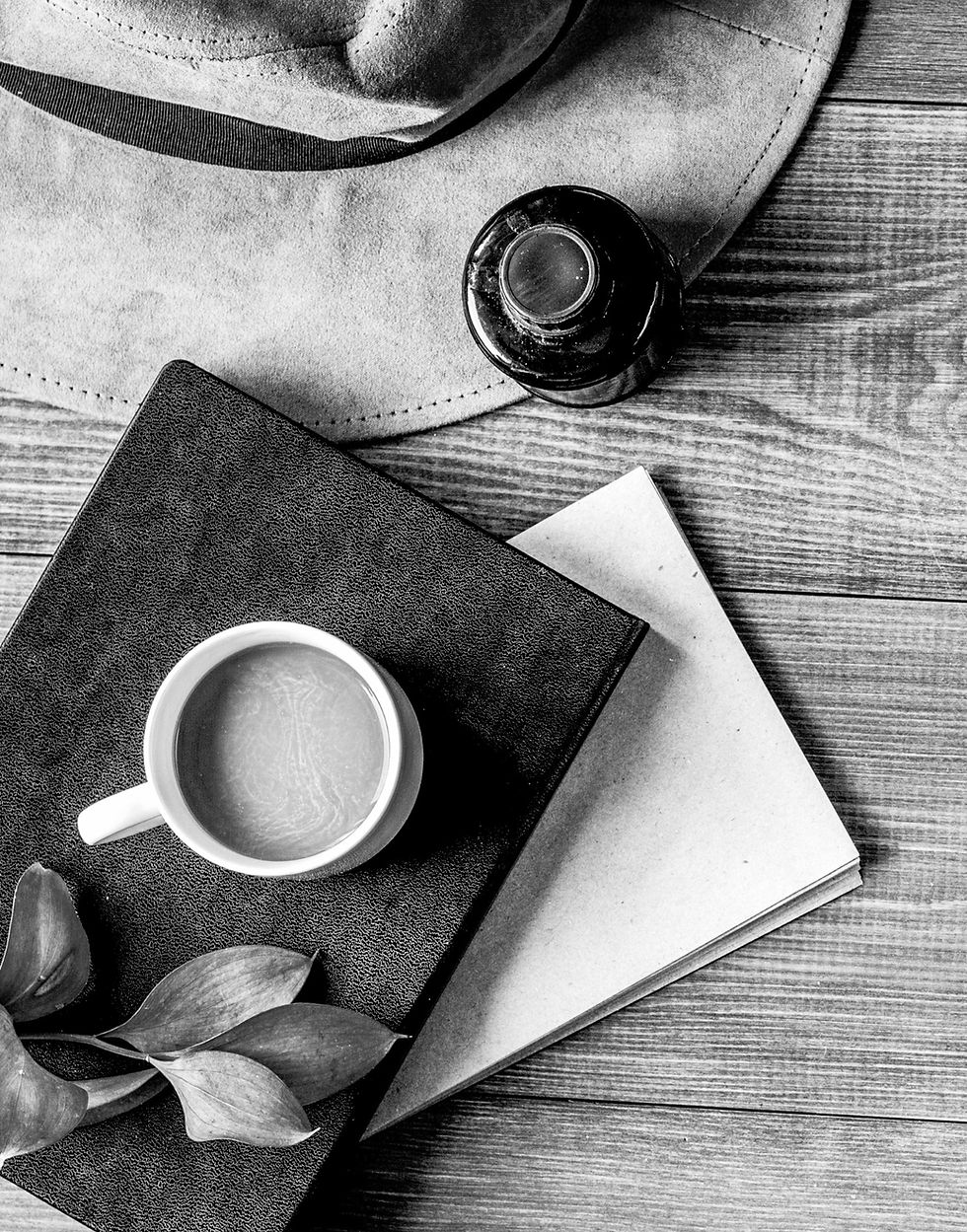 author office in writer concept on desk background top view mock up_edited_edited.jpg