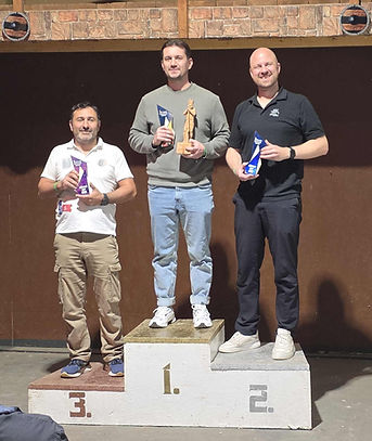 3 Sieger Bild 2.jpg