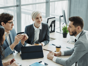 Zoho CRM vs Salesforce: Which Career Path Suits Different Strengths