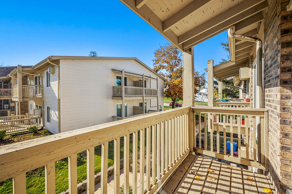 35-web-or-mls-35-7940JanesAve