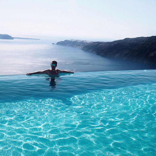 Cavo Tagoo , Heaven 😍🙏🏽_Thank you so much my dear friend _drosic__ for an amazing welcome !😎👊🏽