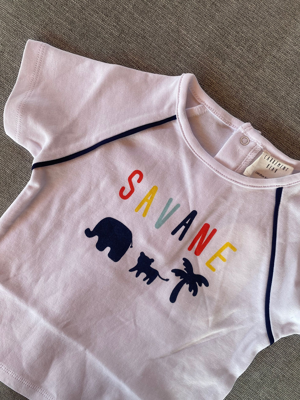 Thumbnail: Carrément Beau Savane Baby T-Shirt – White with Blue Trim and Savanna Animal Graphic