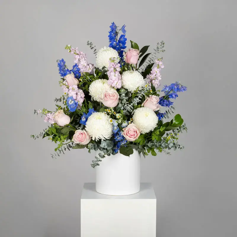 Number 32 Large Arrangement for service