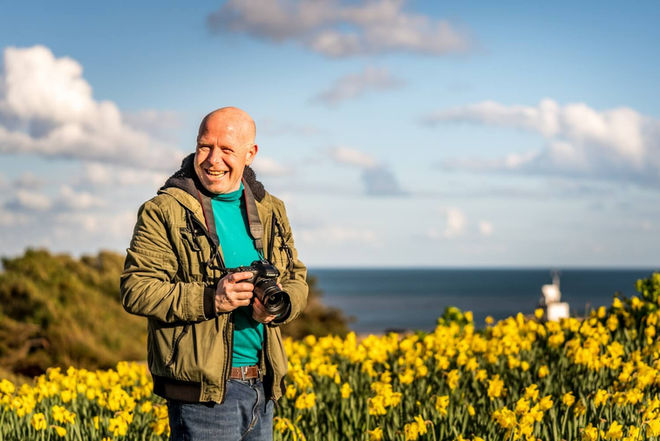 A student learning landscape photography on a Devon photography workshop with Gary Holpin Photography
