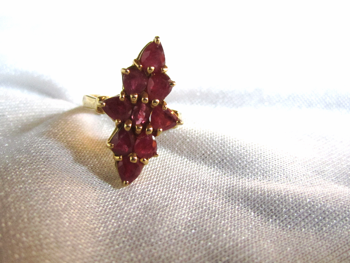 Bague or & rubis poires