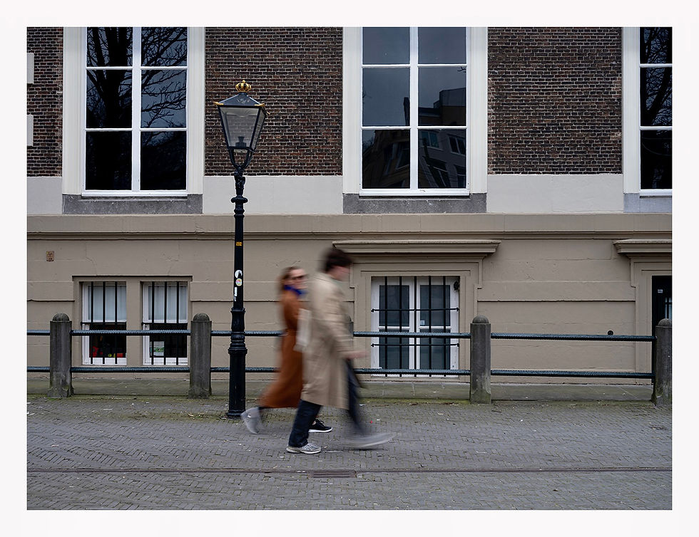 Tijdens de afsluitende workshop van fotografiecursus "De Essentie" in het centrum van Den Haag breng je in de praktijk wat je geleerd hebt.