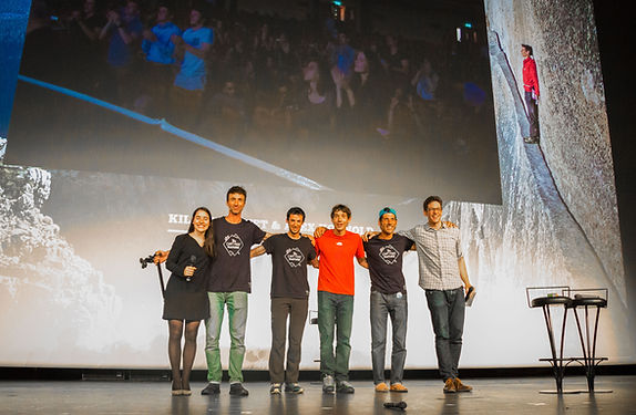 Sébastien Montaz-Rosset, Kilian Jornet, Alex Honnold, Jordi Tosas, Equipe Langtang