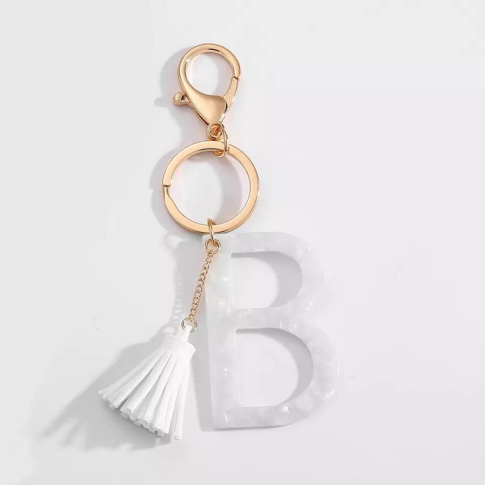 Miniatura: Tasseled Initial Key Chain, White