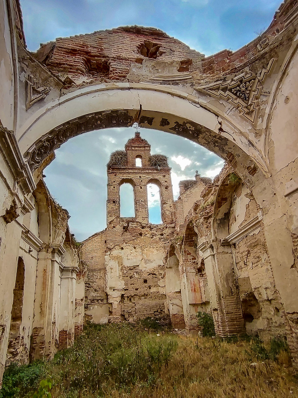 Interior de la iglesia del convento de San Pablo de la Moraleja