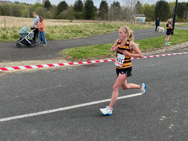 Blaydon athlete at the Elswick Good Friday Relays