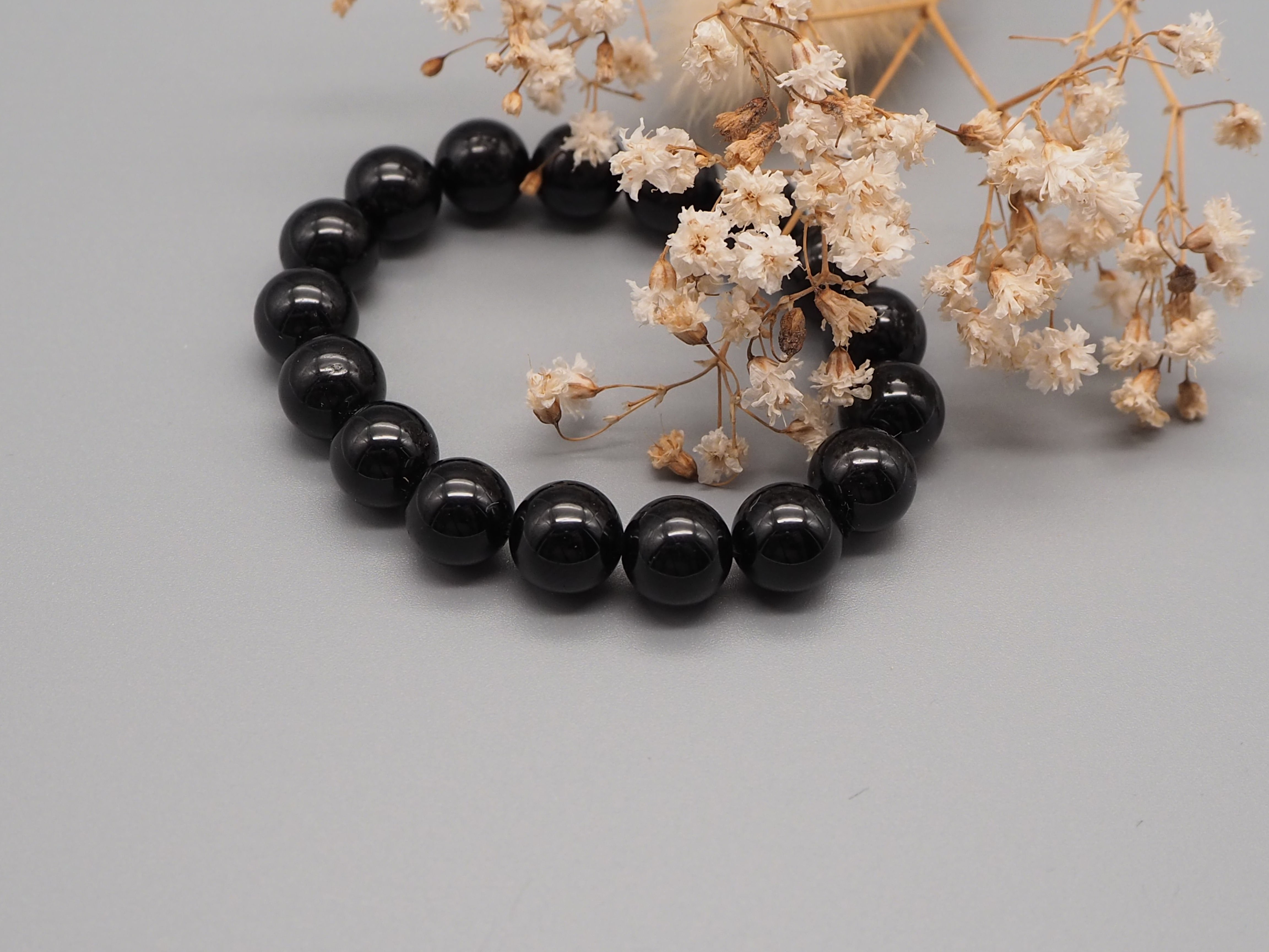 Schwarzer Turmalin Kinderarmband, A+ Qualität, Wurzelchakra-Schutz & Erdung