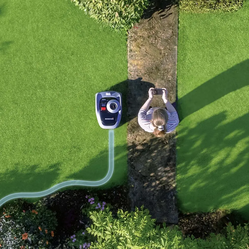 Sličica: Robotska kosilnica Navimow i108e Segway