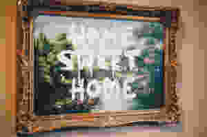 photo of "home sweet home" painting