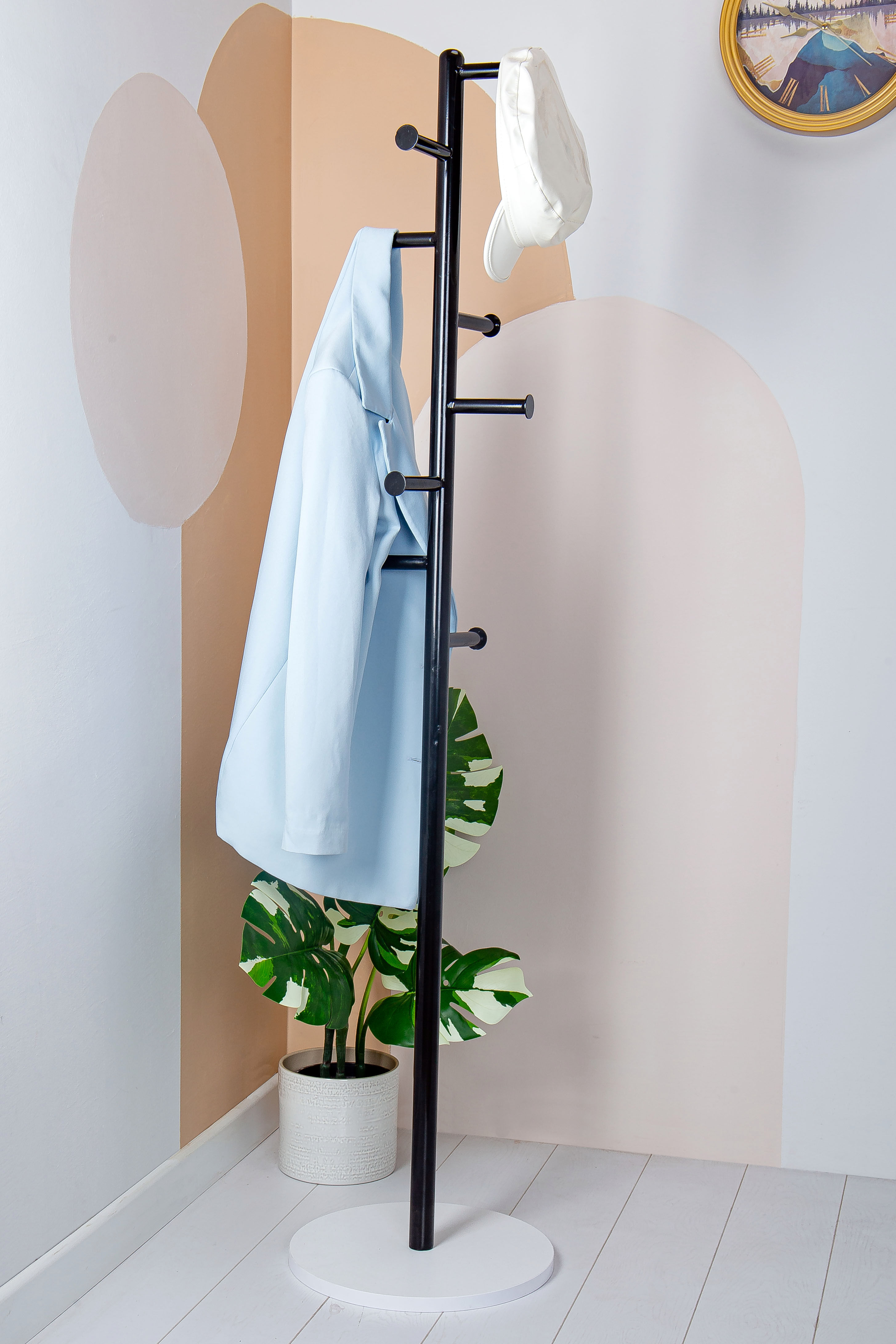 Solid Super Clothing Rack