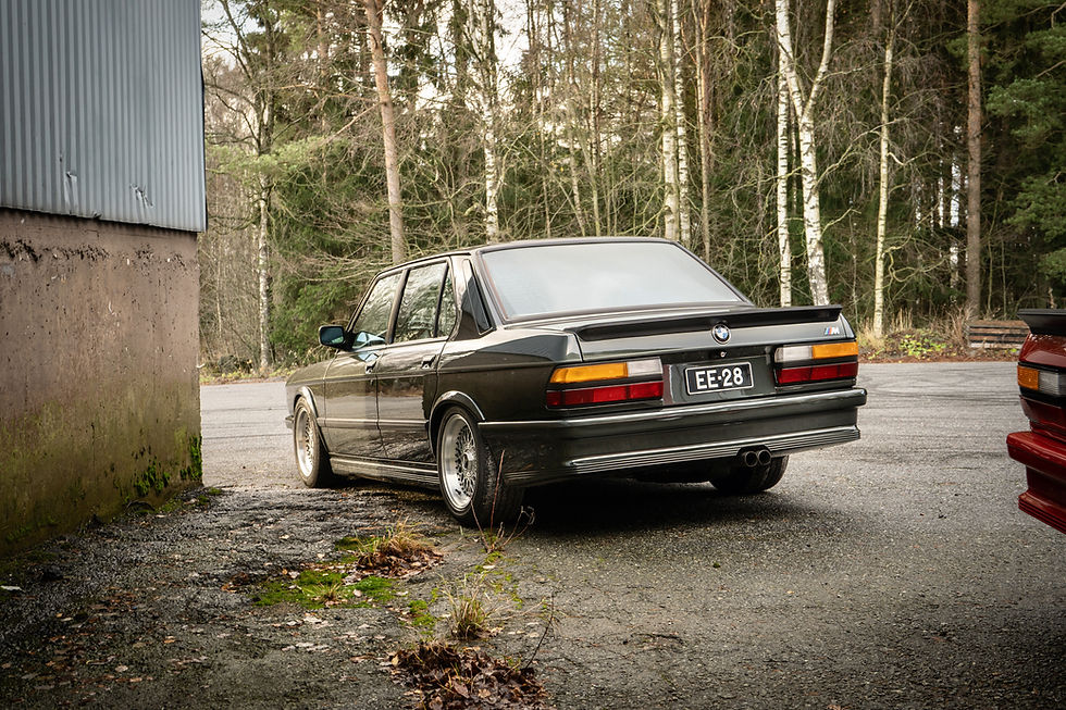 Thumbnail: SOLD! BMW E28 M535i -86