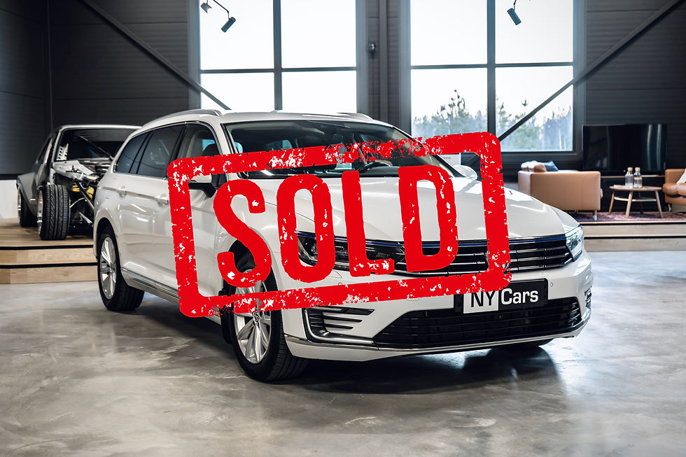 SOLD! Volkswagen Passat GTE -18