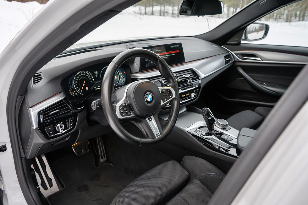 Thumbnail: SOLD! BMW 520d xDrive -17