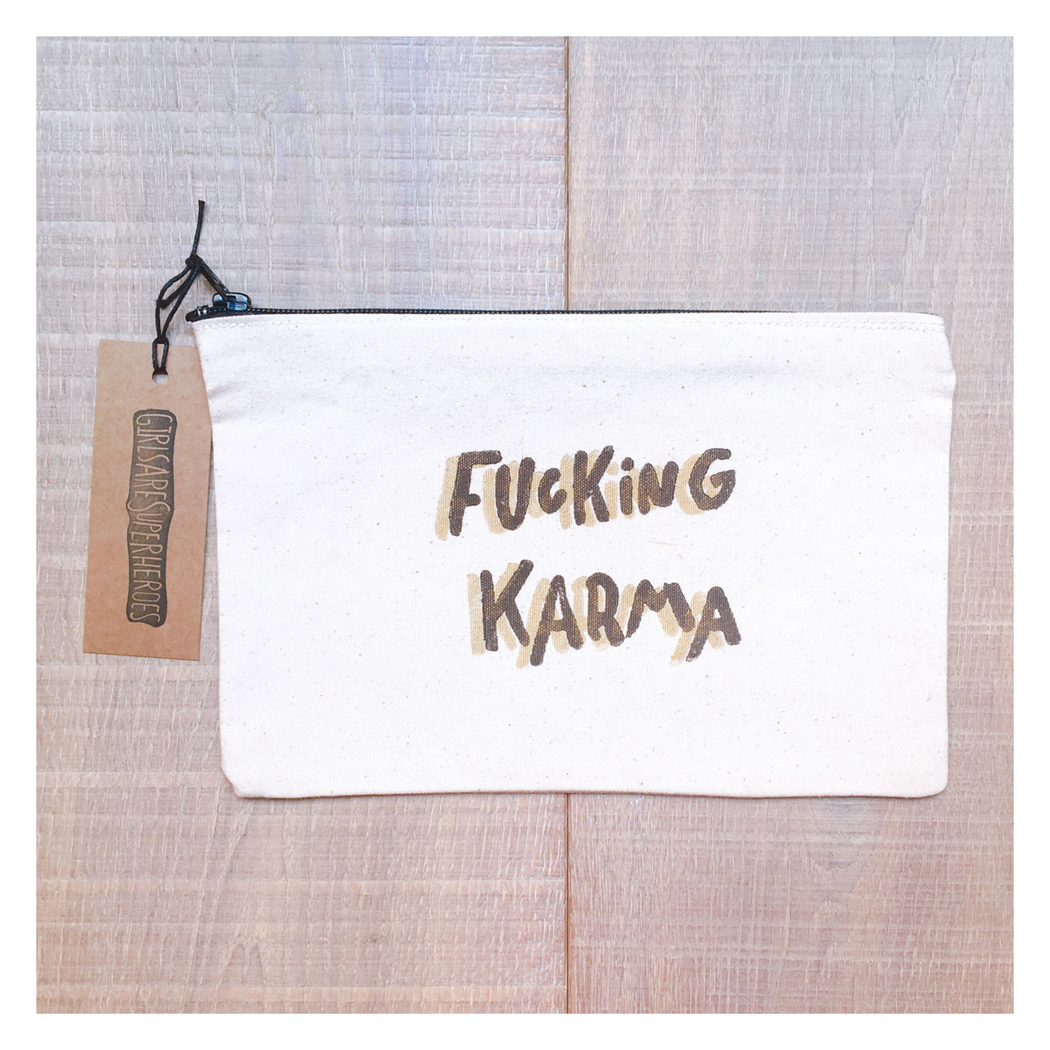 Neceser Fucking Karma