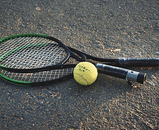tennis-terrain-terre-montagne